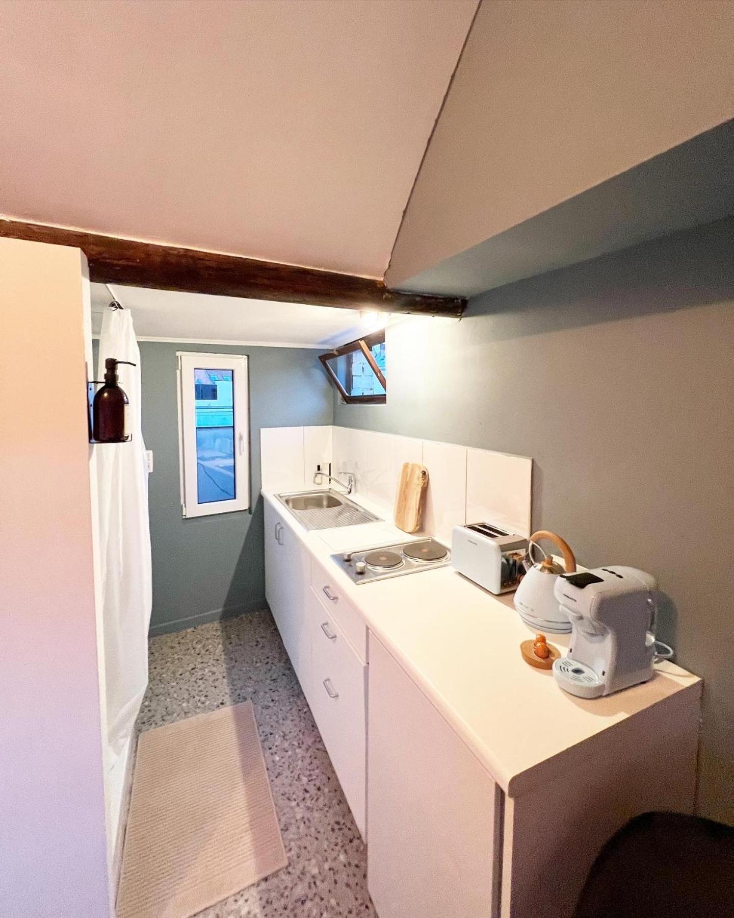 Antwerp Suites Luaran gambar